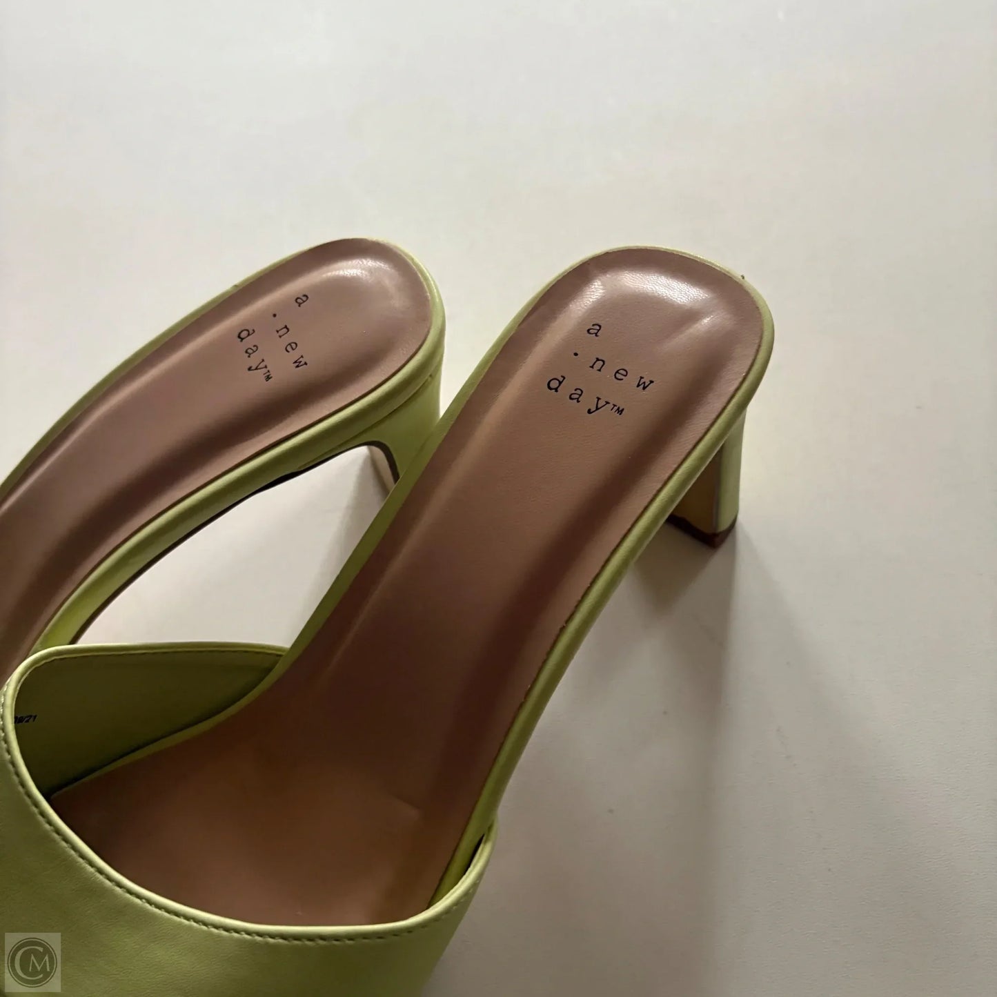 Sandals Heels Block By A New Day In Green, Size: 9.5