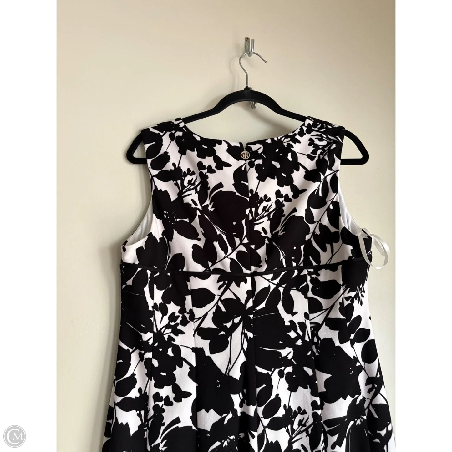Dress Work By Tommy Hilfiger In Black & White, Size: L