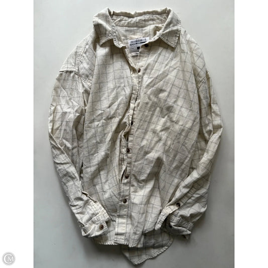 Top Long Sleeve By Universal Thread In Plaid Pattern, Size: M