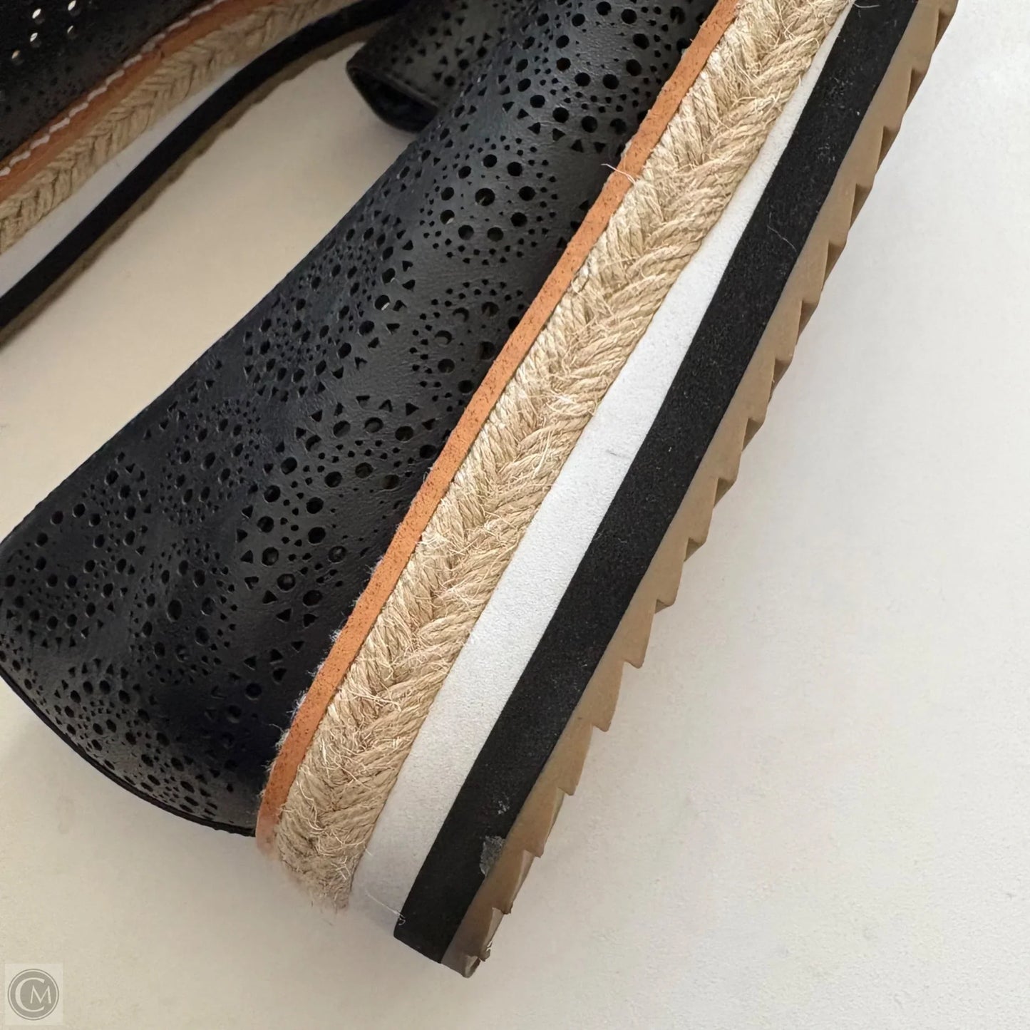 Shoes Flats By Crown Vintage In Black, Size: 8.5