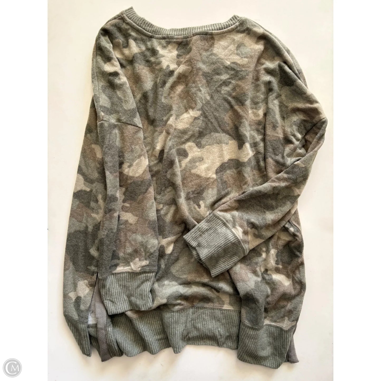 Top Long Sleeve By Moonlance In Camouflage Print, Size: 2x