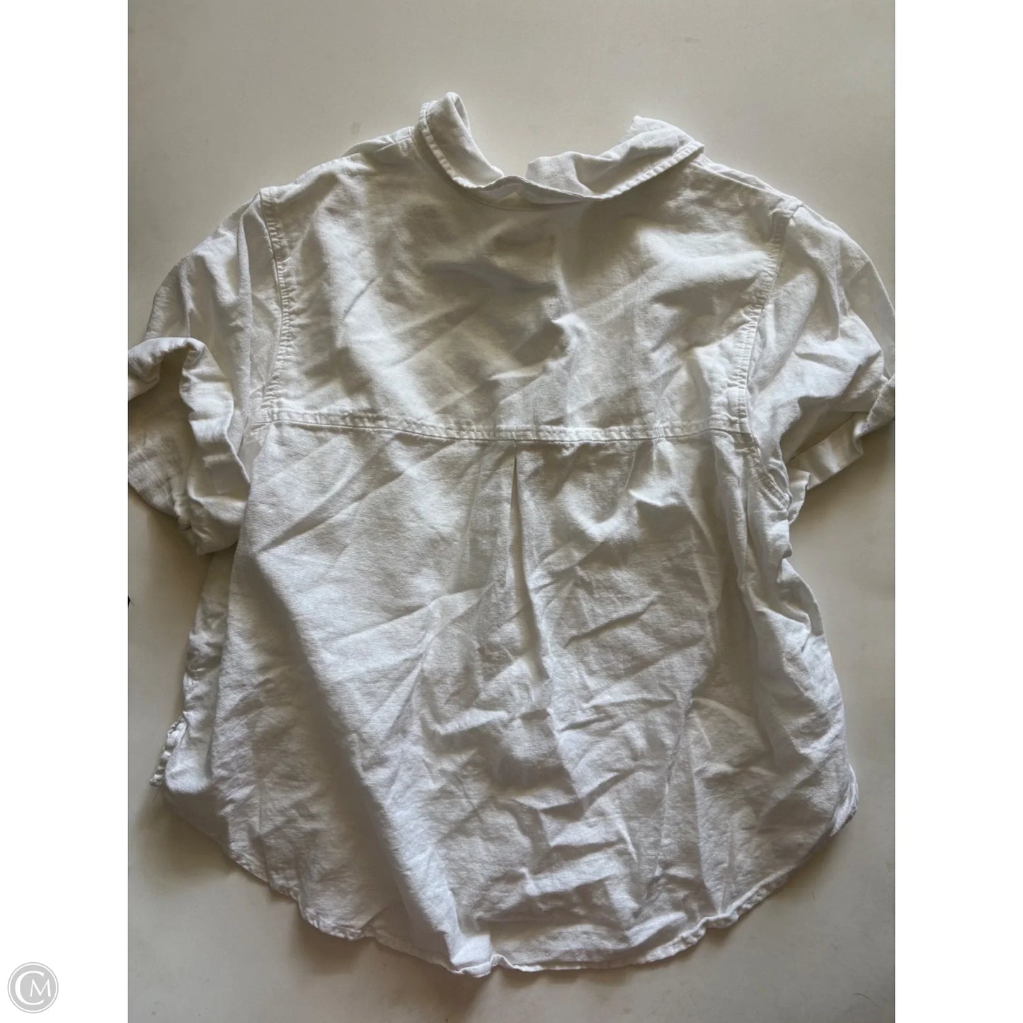 Top Short Sleeve By Universal Thread In White, Size: 2x