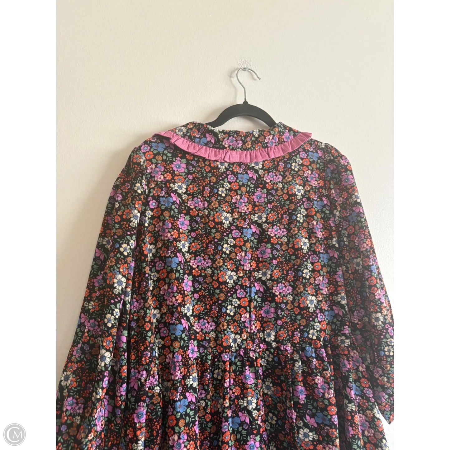 Dress Casual Short By Entro In Floral Print, Size: M