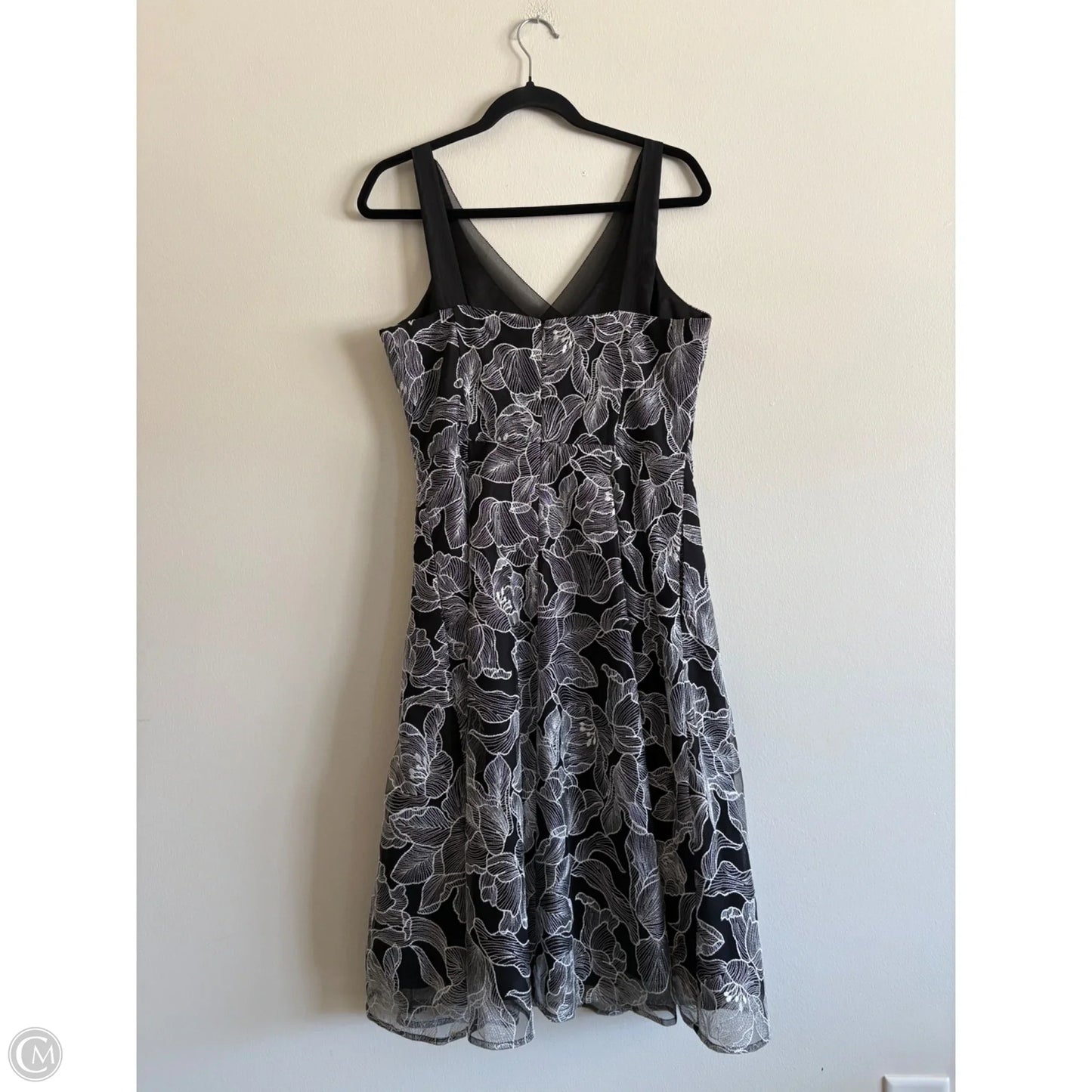 Dress Party Midi By White House Black Market In Black, Size: 8