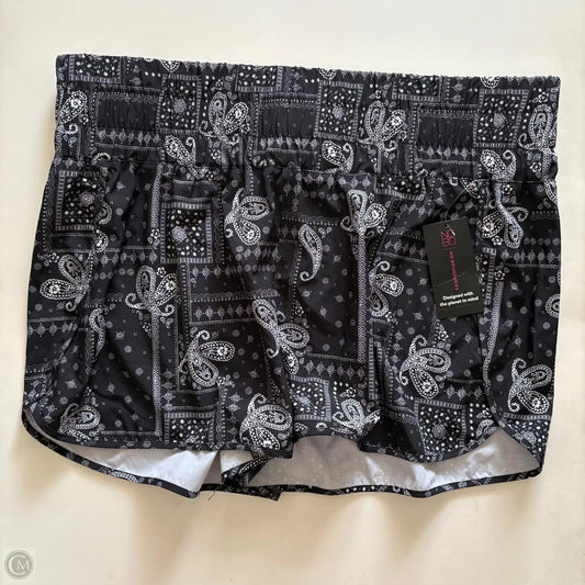 Athletic Shorts By No Boundaries In Black, Size: 3x
