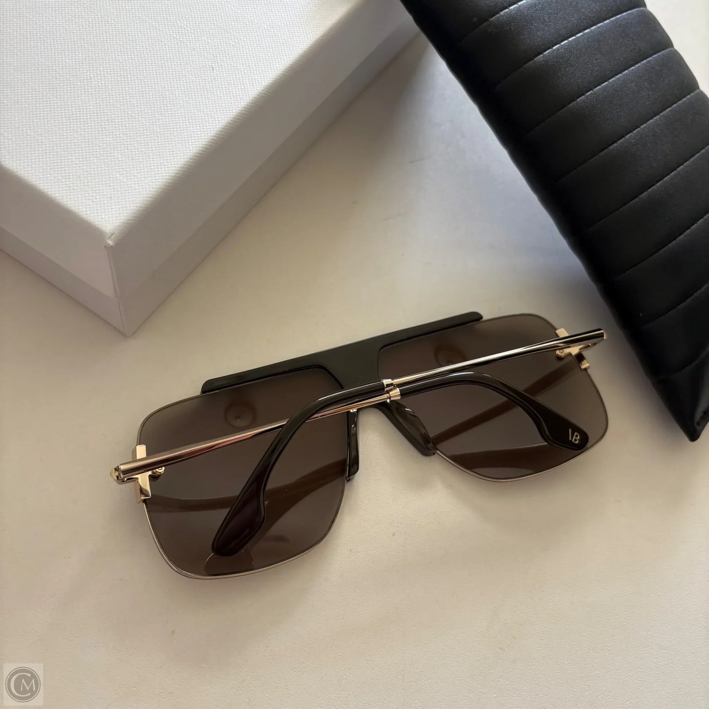 Sunglasses By Victoria Beckham, Size: Medium