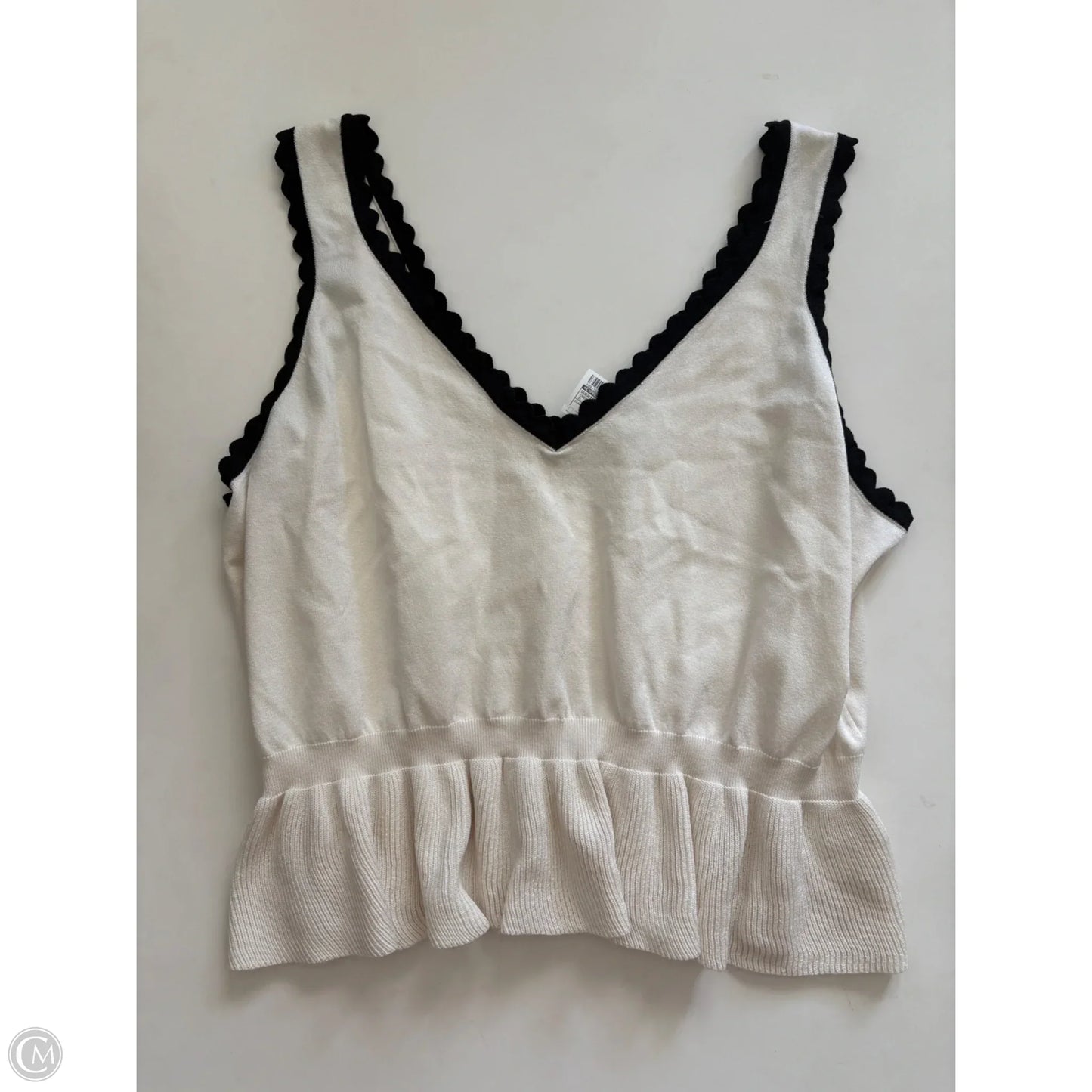Sweater Short Sleeve By Express In Cream, Size: Xl