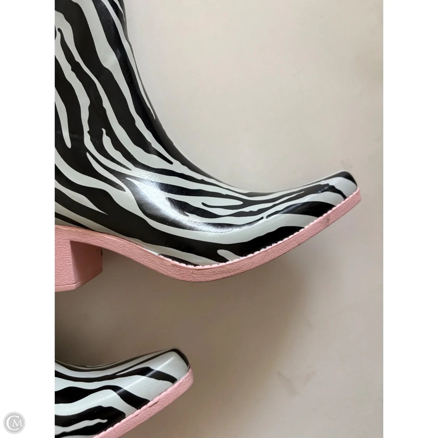 Boots Ankle Heels By Corkys In Animal Print, Size: 8
