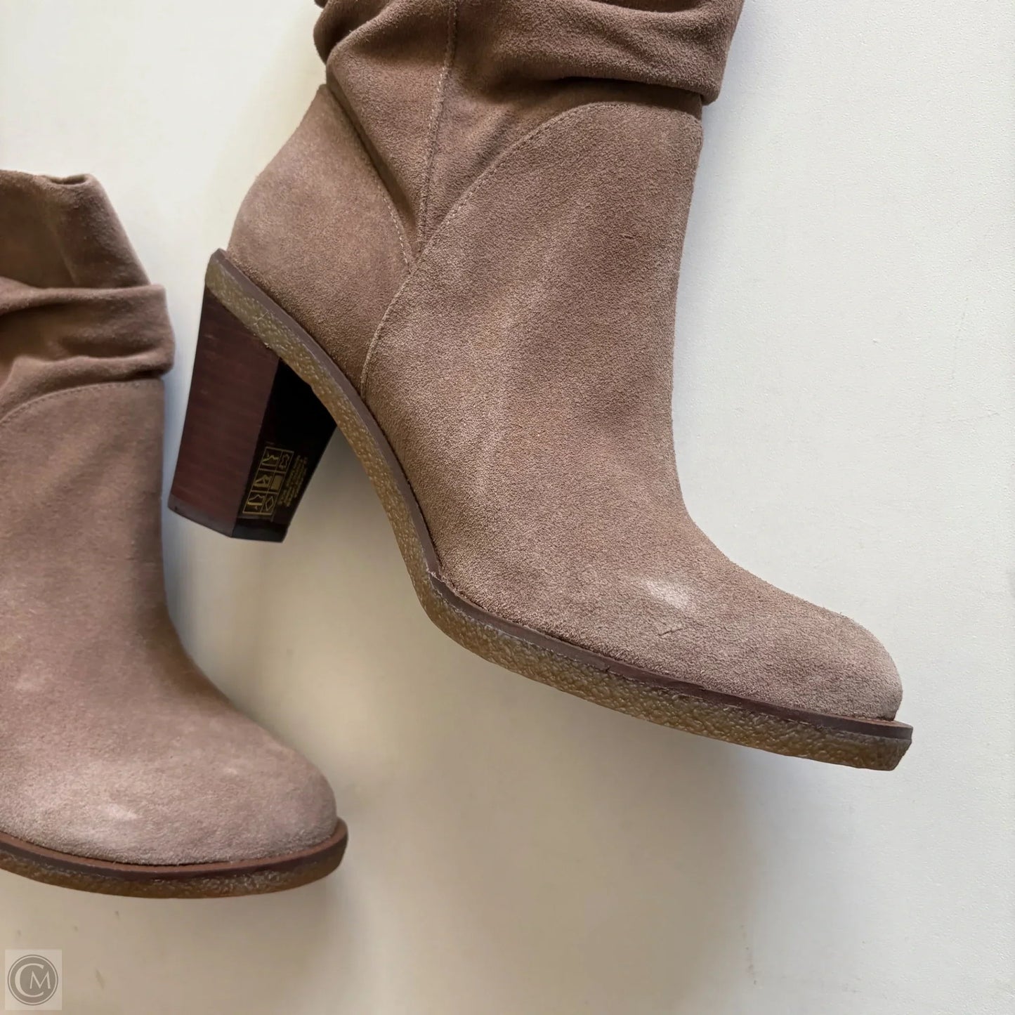 Boots Ankle Heels By Vince Camuto In Tan, Size: 8