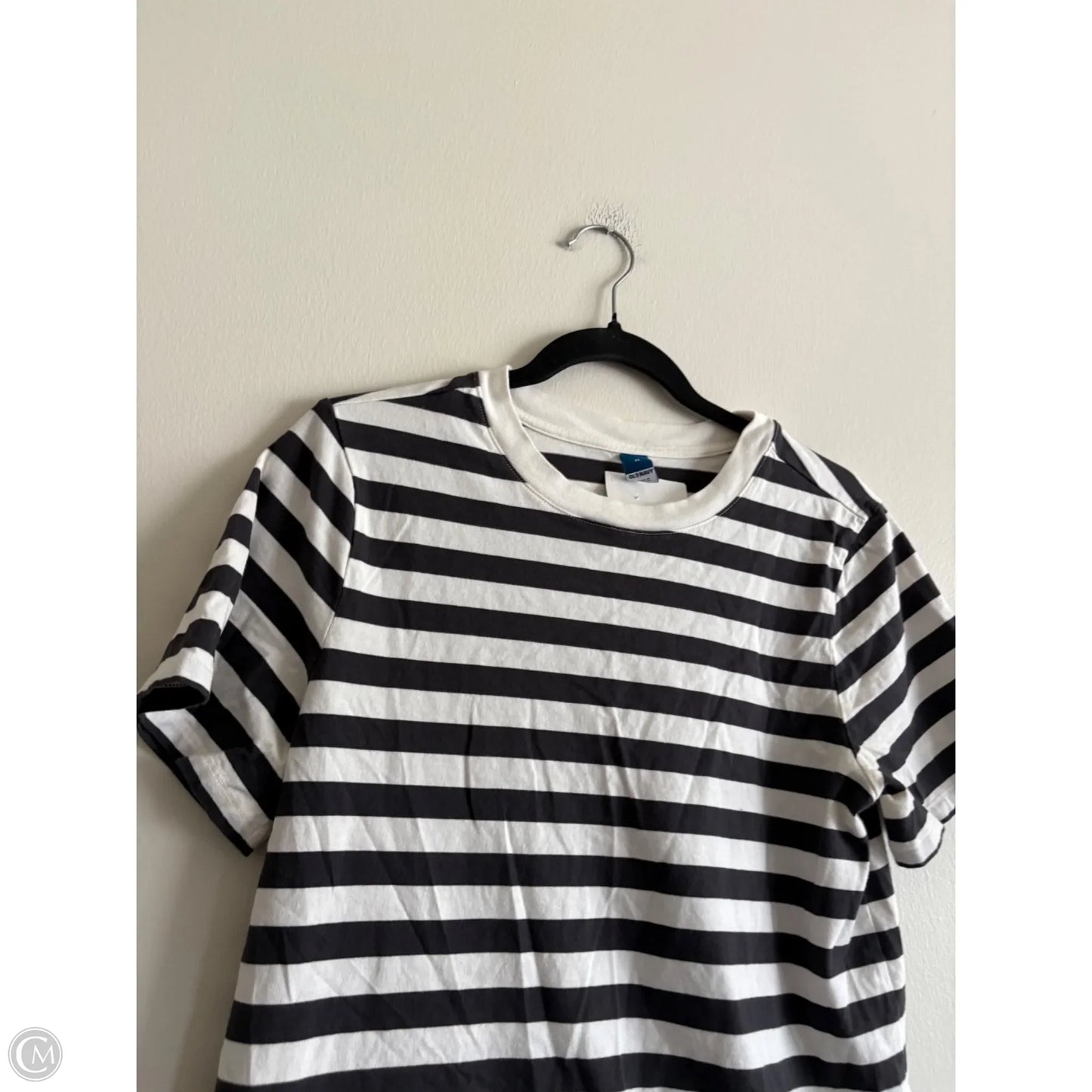 Dress Casual Short By Old Navy In Striped Pattern, Size: M