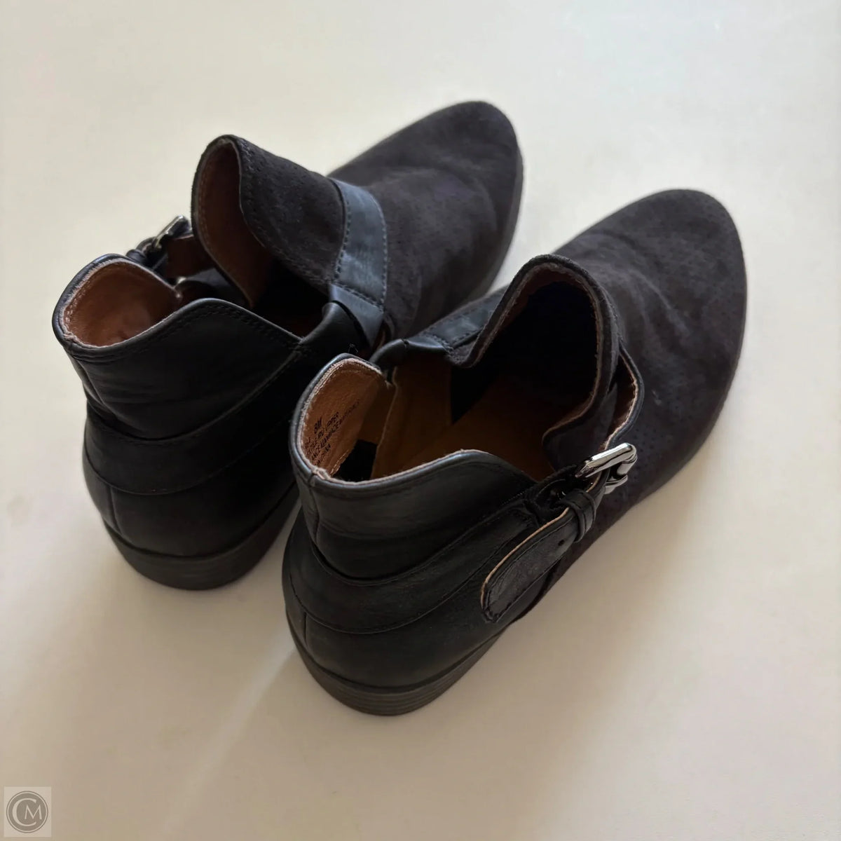 Boots Ankle Heels By Clothes Mentor In Black, Size: 8