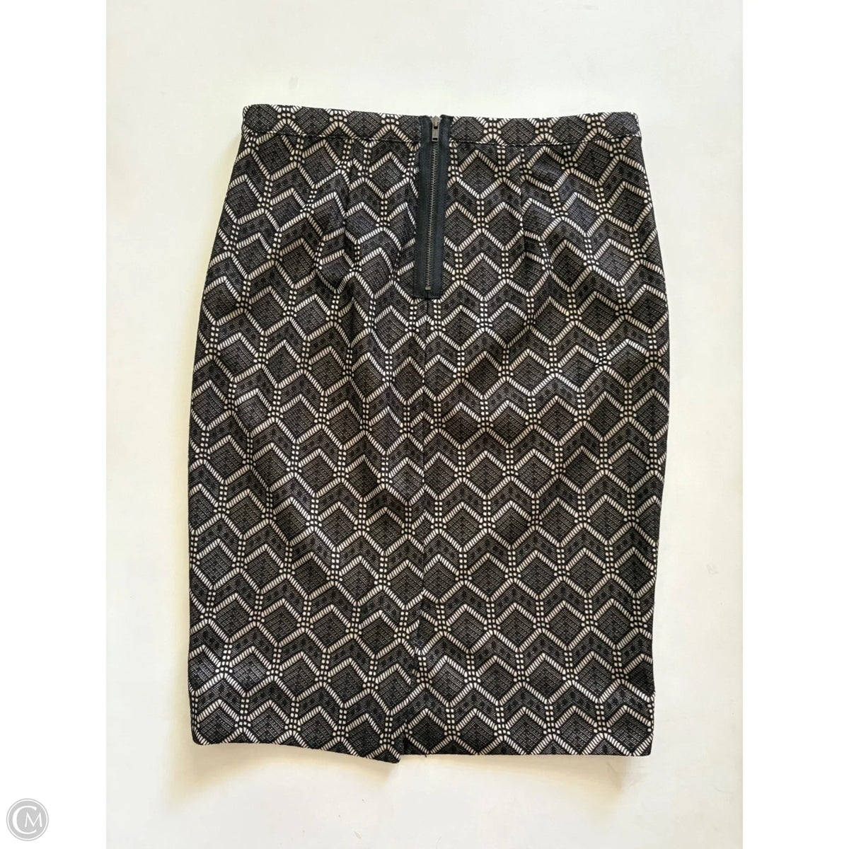 Skirt Midi By Limited In Black, Size: 2