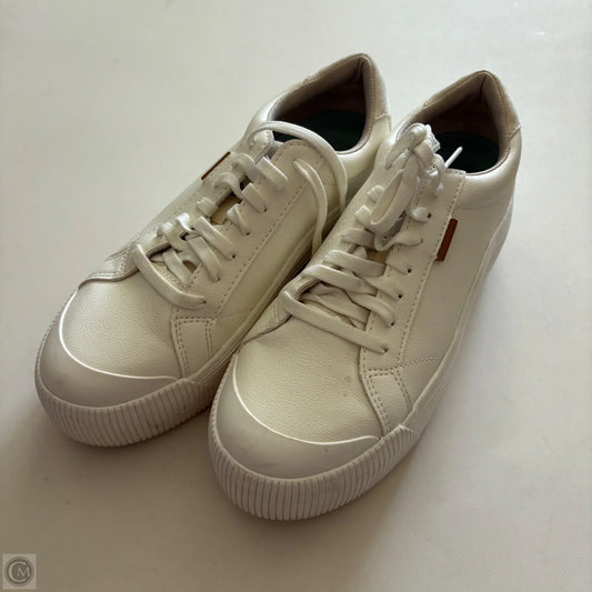 Shoes Athletic By Dr Scholls In Cream, Size: 8.5