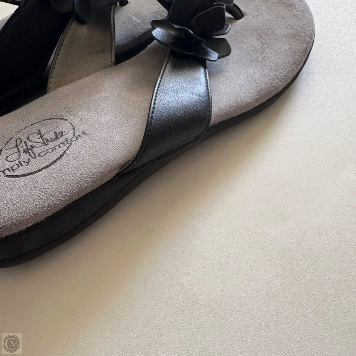 Sandals Flip Flops By Life Stride In Black, Size: 8.5