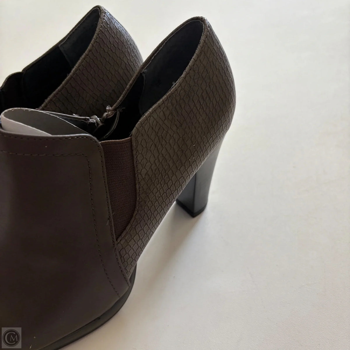 Boots Ankle Heels By Rialto In Brown, Size: 8