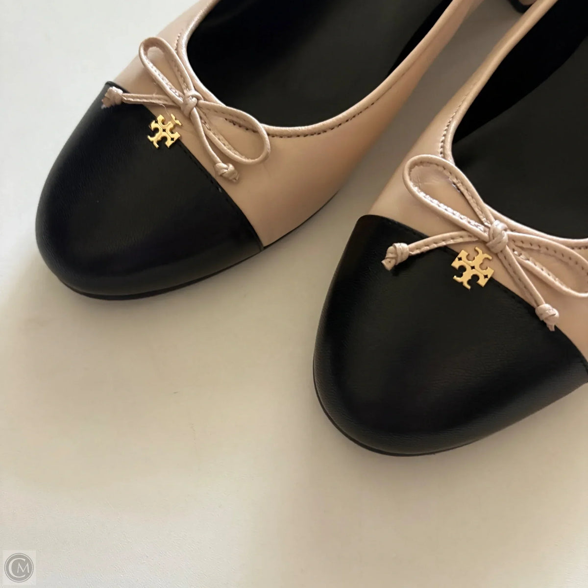 Shoes Designer By Tory Burch In Tan, Size: 9.5