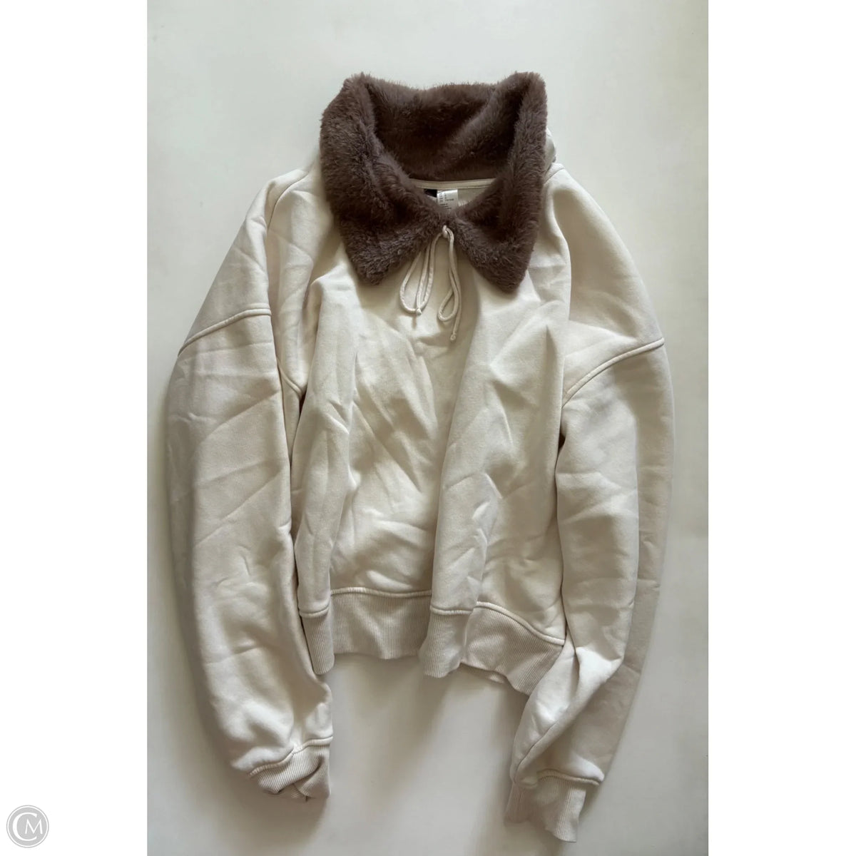 Sweatshirt Crewneck By Divided In Cream, Size: L
