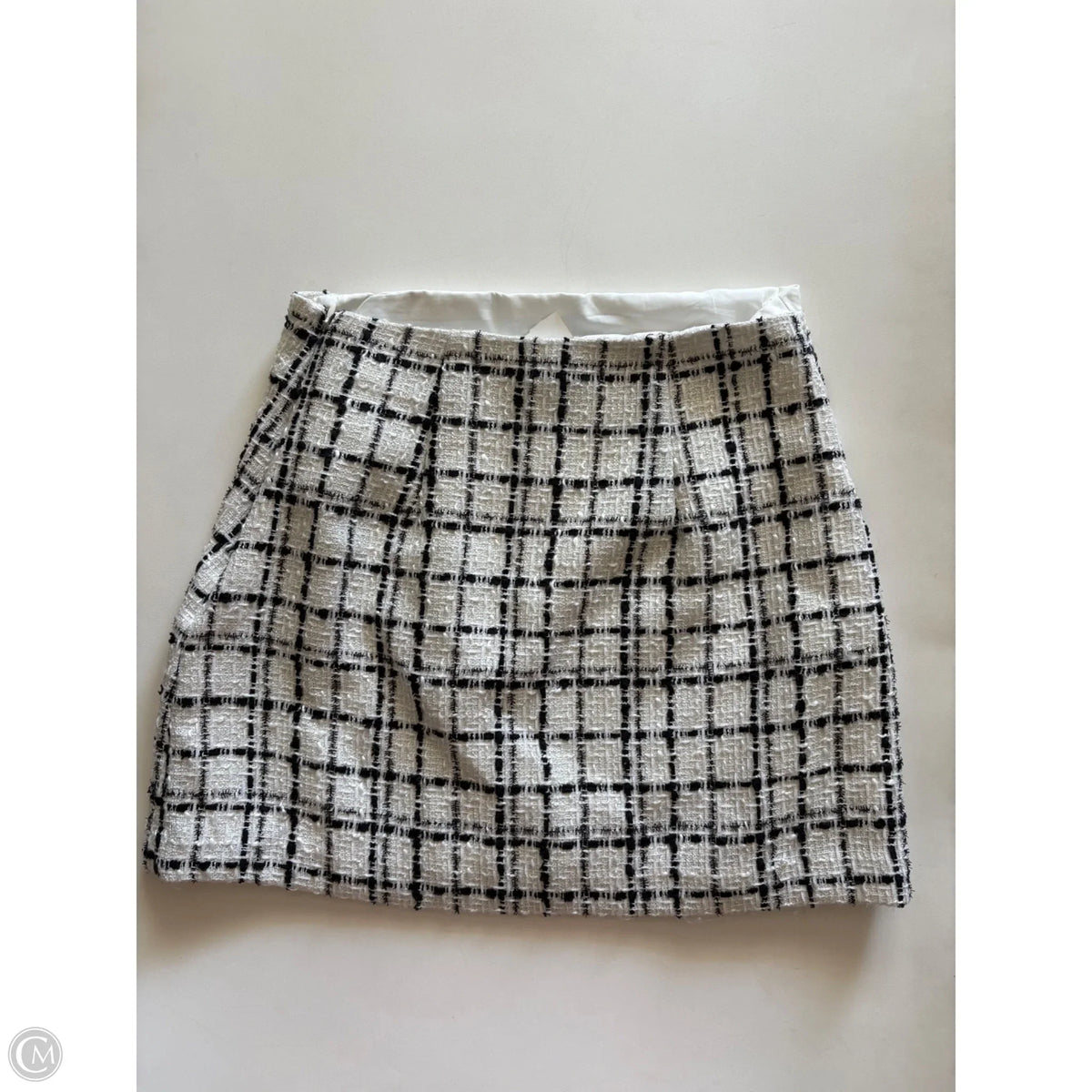 Skirt Mini & Short By Express In White, Size: 10