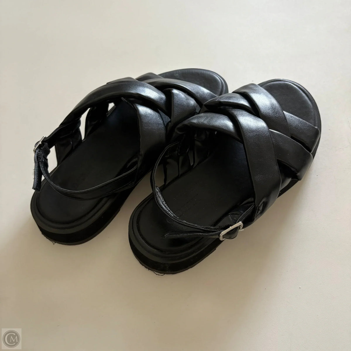 Sandals Flats By Old Navy In Black, Size: 6