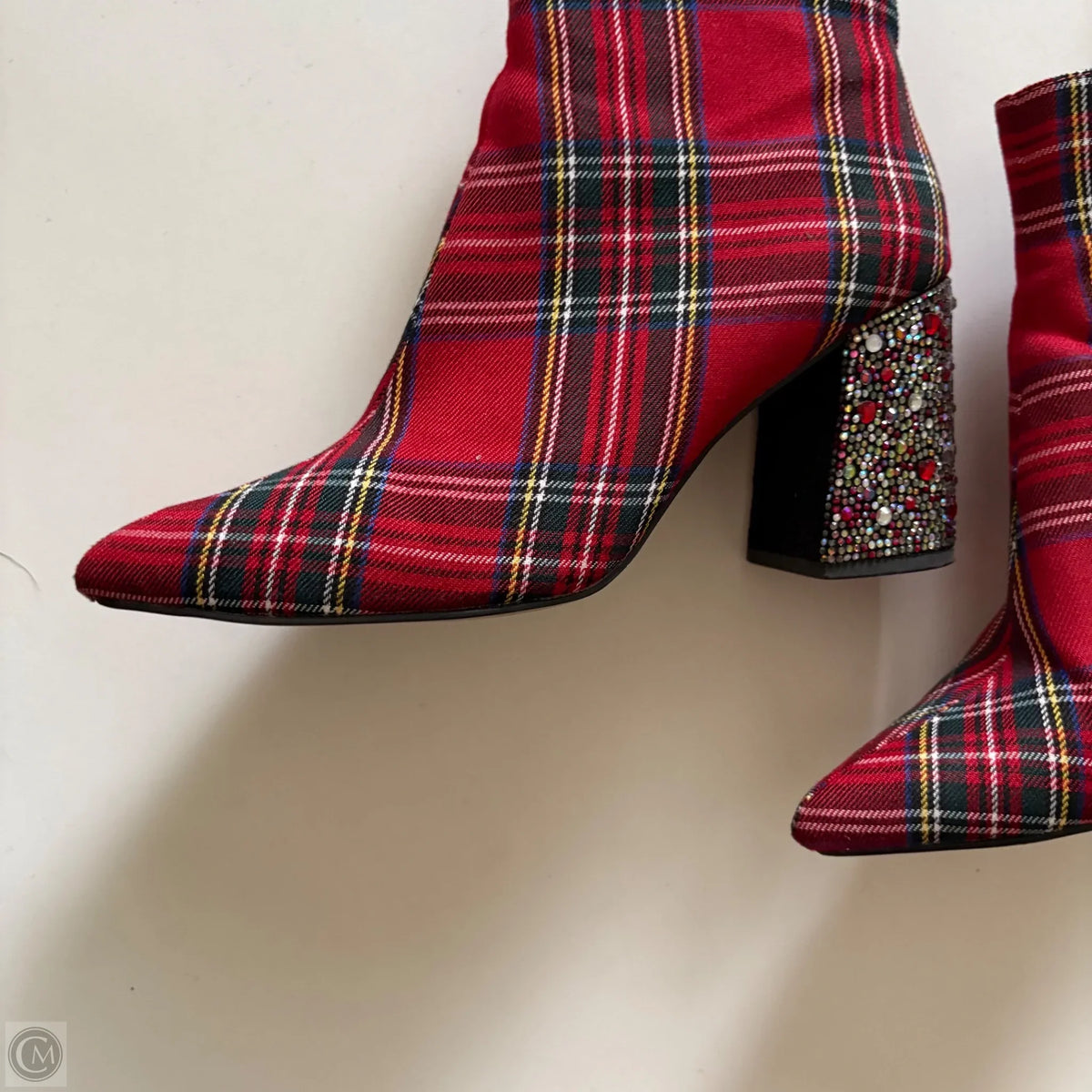 Boots Ankle Heels By Betsey Johnson In Plaid Pattern, Size: 6.5