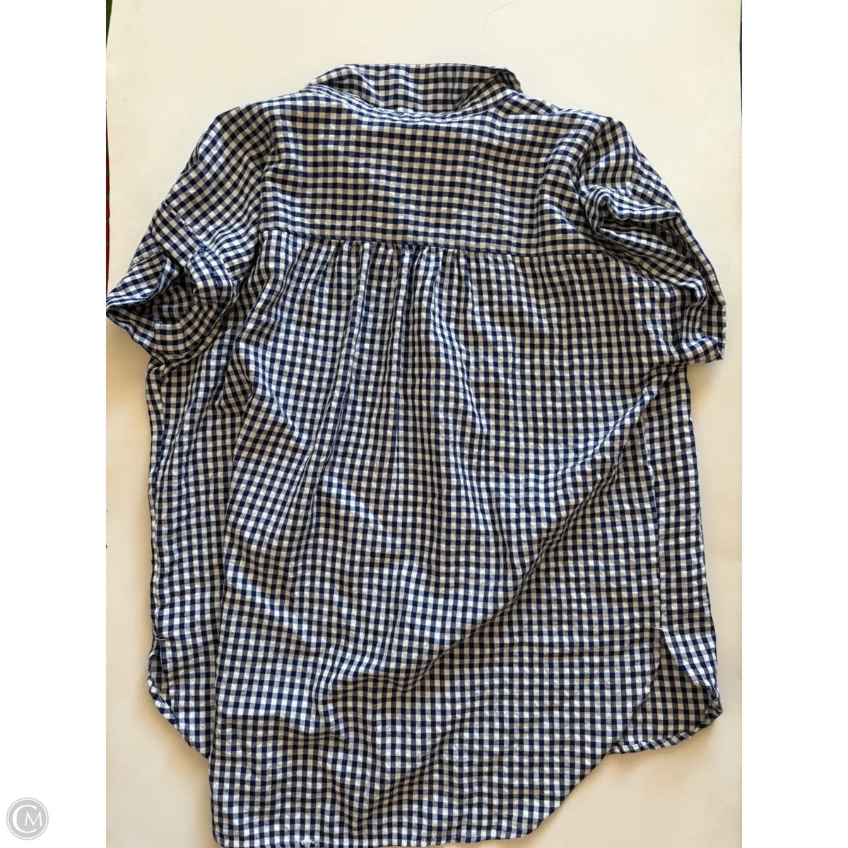 Top Short Sleeve By Loft In Checkered Pattern, Size: L