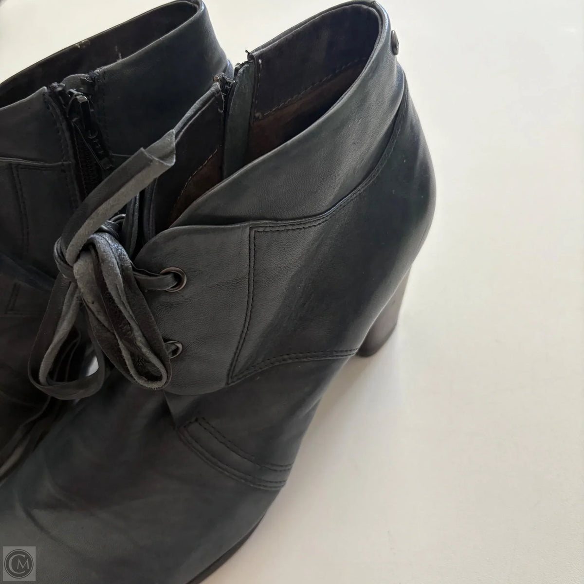Boots Ankle Heels By Cmc In Blue, Size: 8