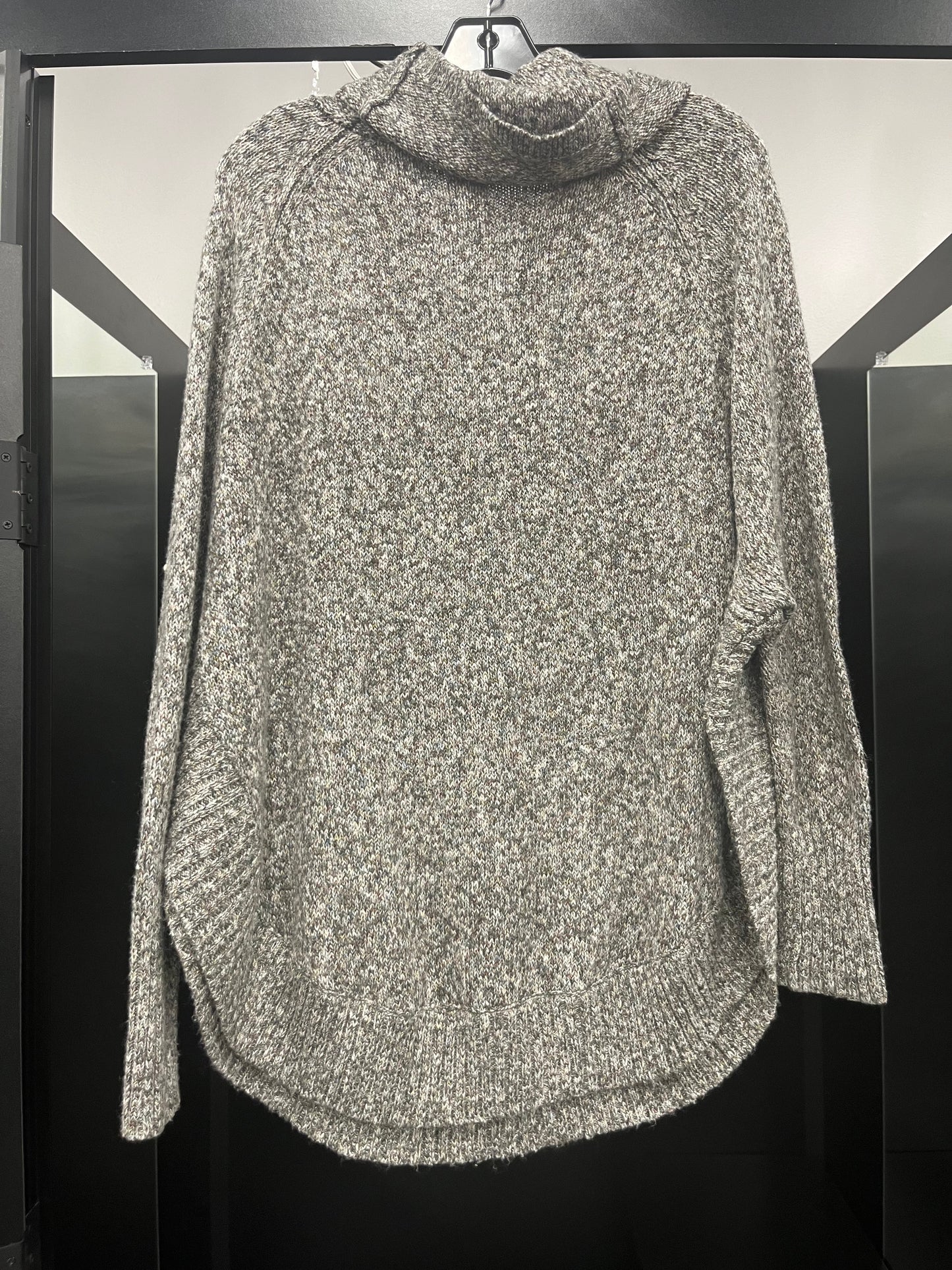 Sweater By Leo And Nicole In Grey, Size: M