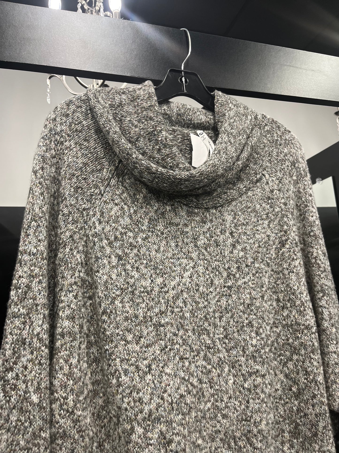 Sweater By Leo And Nicole In Grey, Size: M