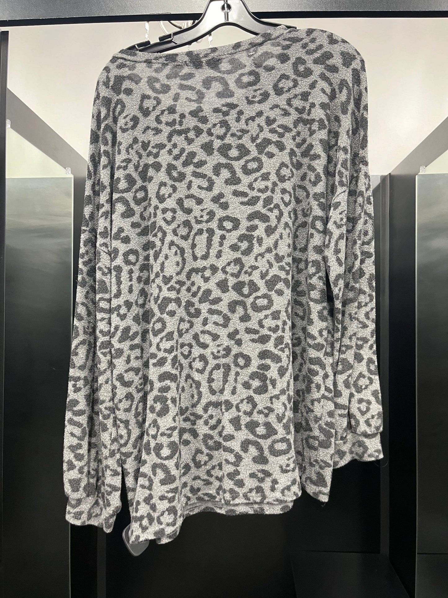 Sweater By Cream & Sugar In Animal Print, Size: M