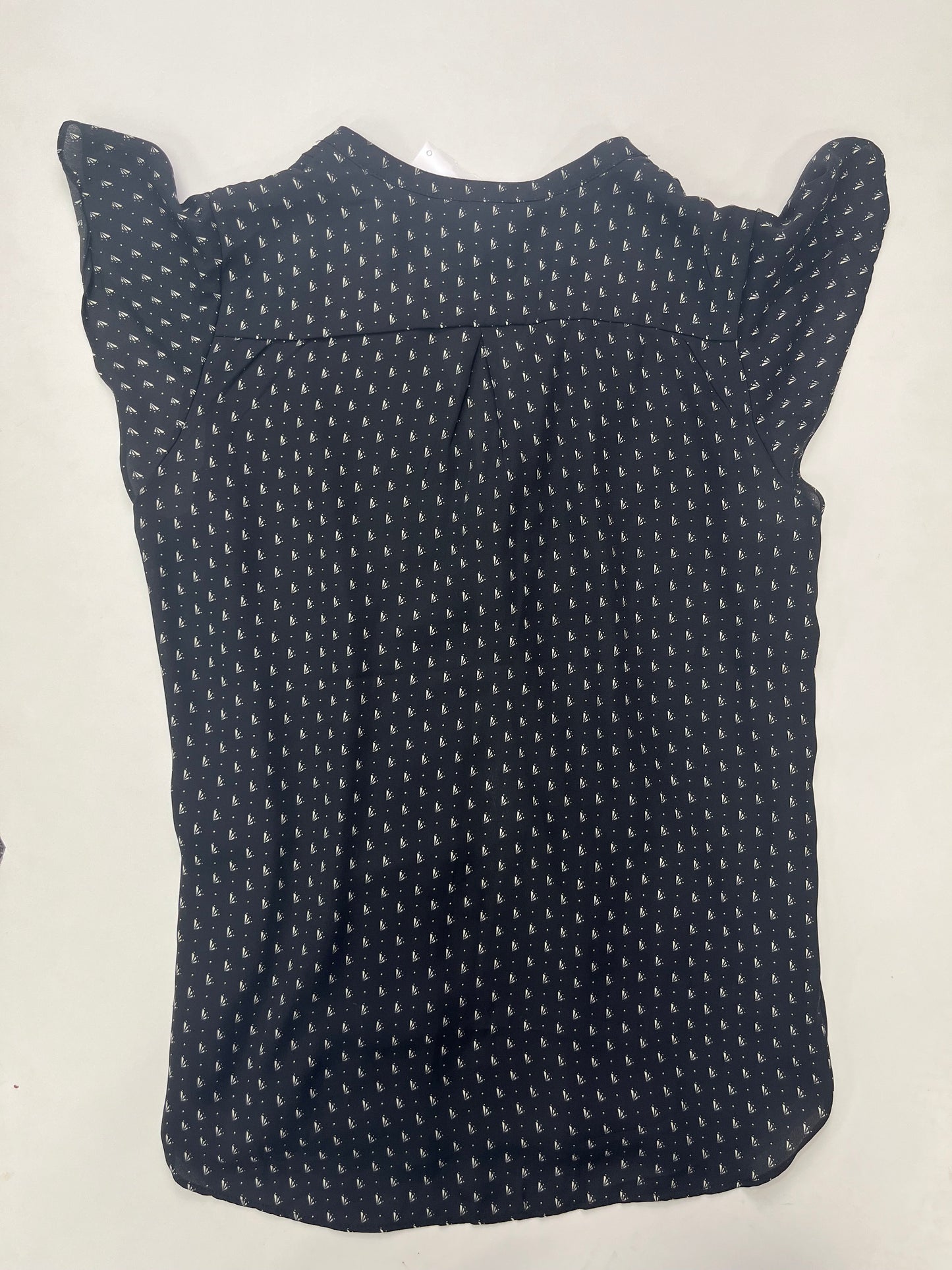 Blouse Sleeveless By H&m  Size: 6