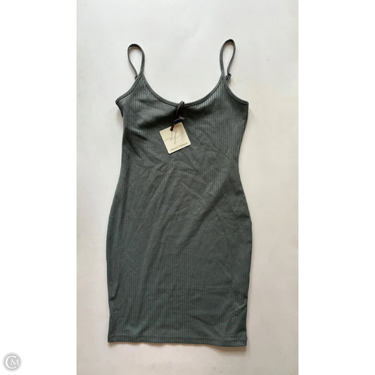 Dress Casual Midi by Dress Forum in Green, Size: M