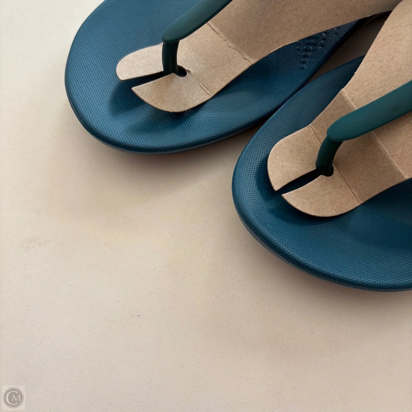 Sandals Flats By Fitflop In Blue, Size: 8