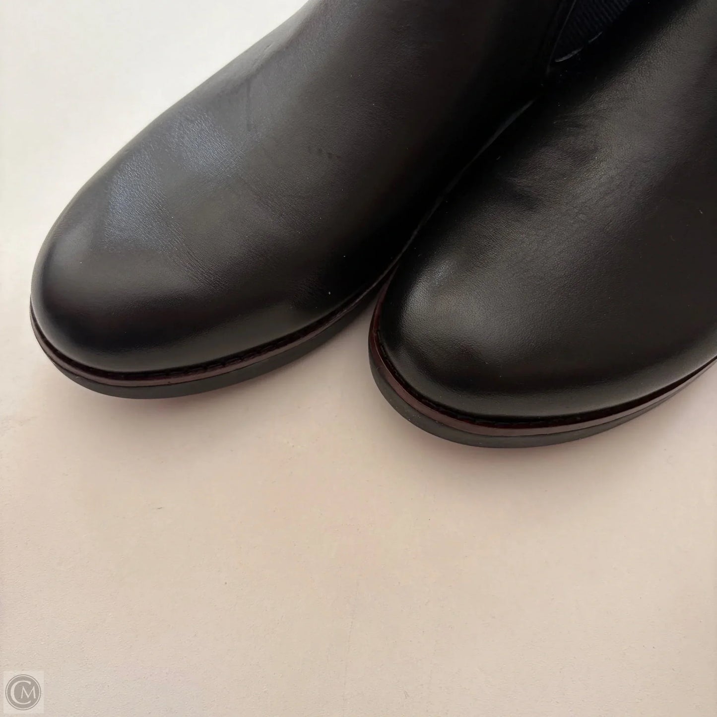 Boots Ankle Flats By Fitflop In Black, Size: 8