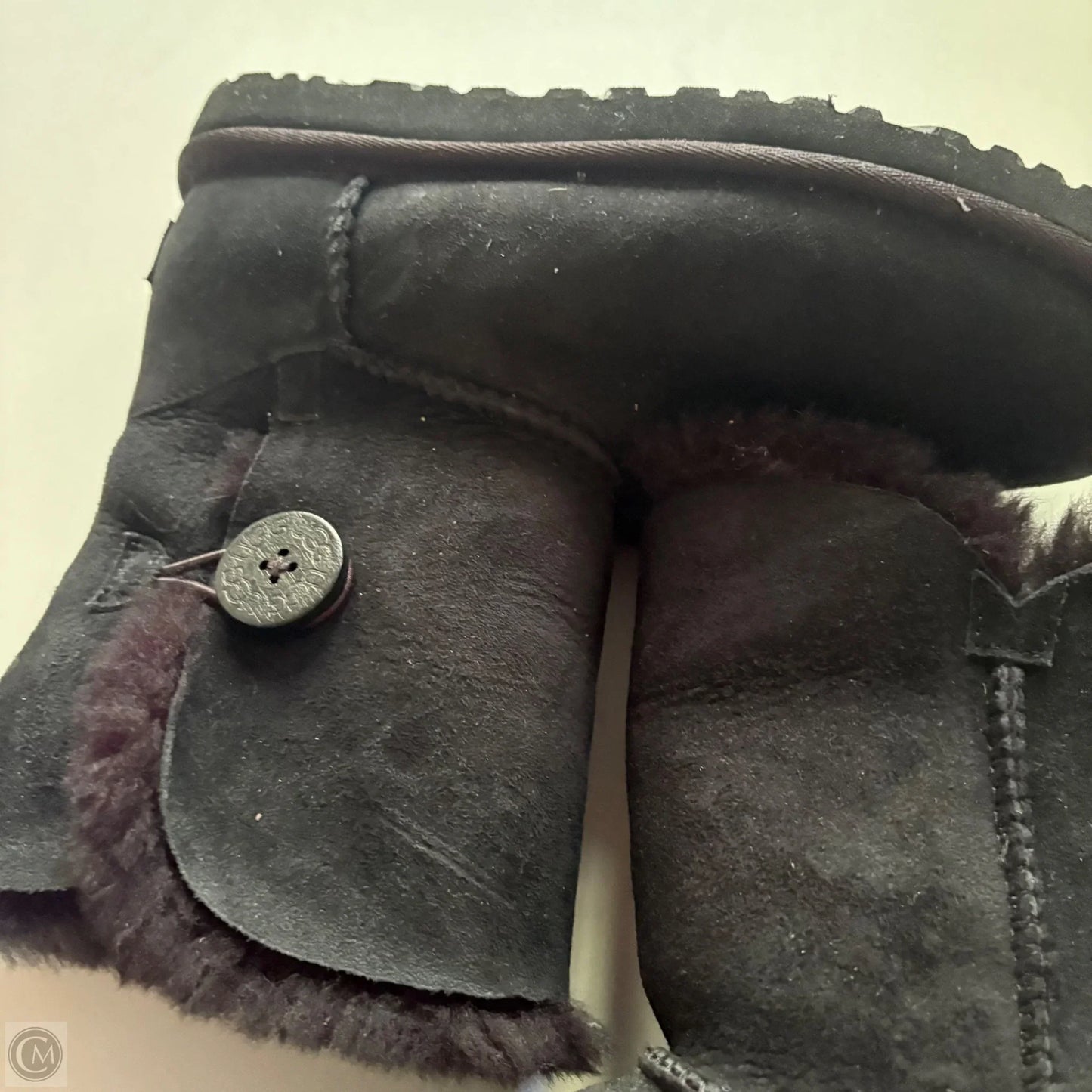 Boots Designer By Ugg In Black, Size: 6