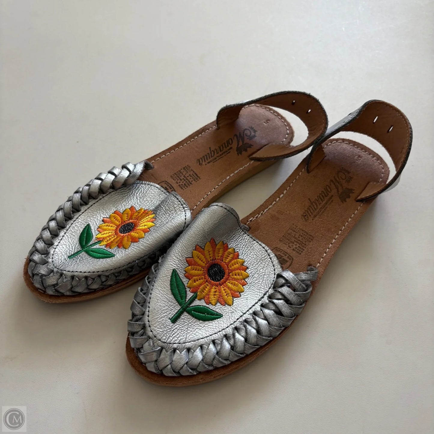 Shoes Flats By monarquia In Silver, Size: 8.5