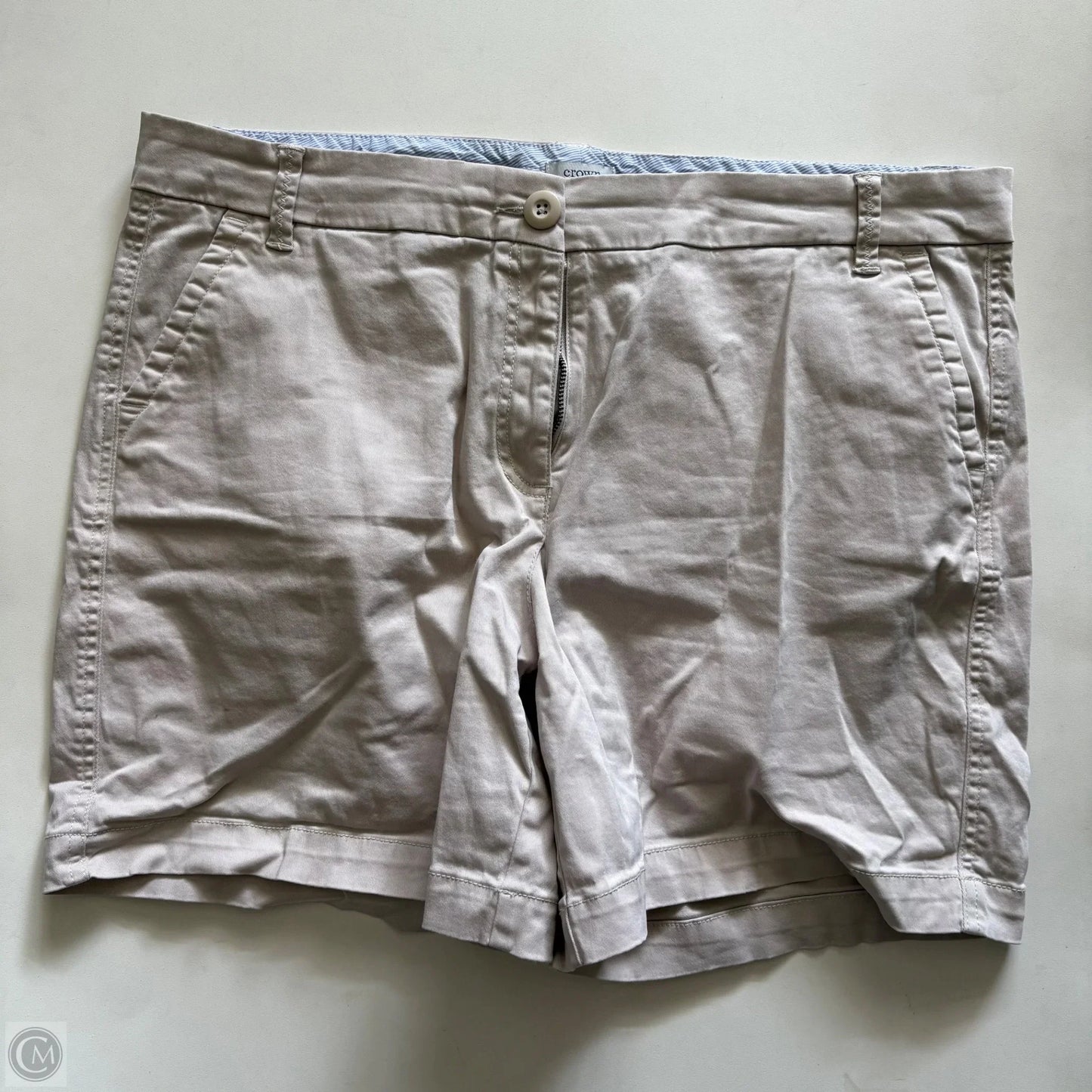 Shorts By Crown And Ivy In Tan, Size: 14