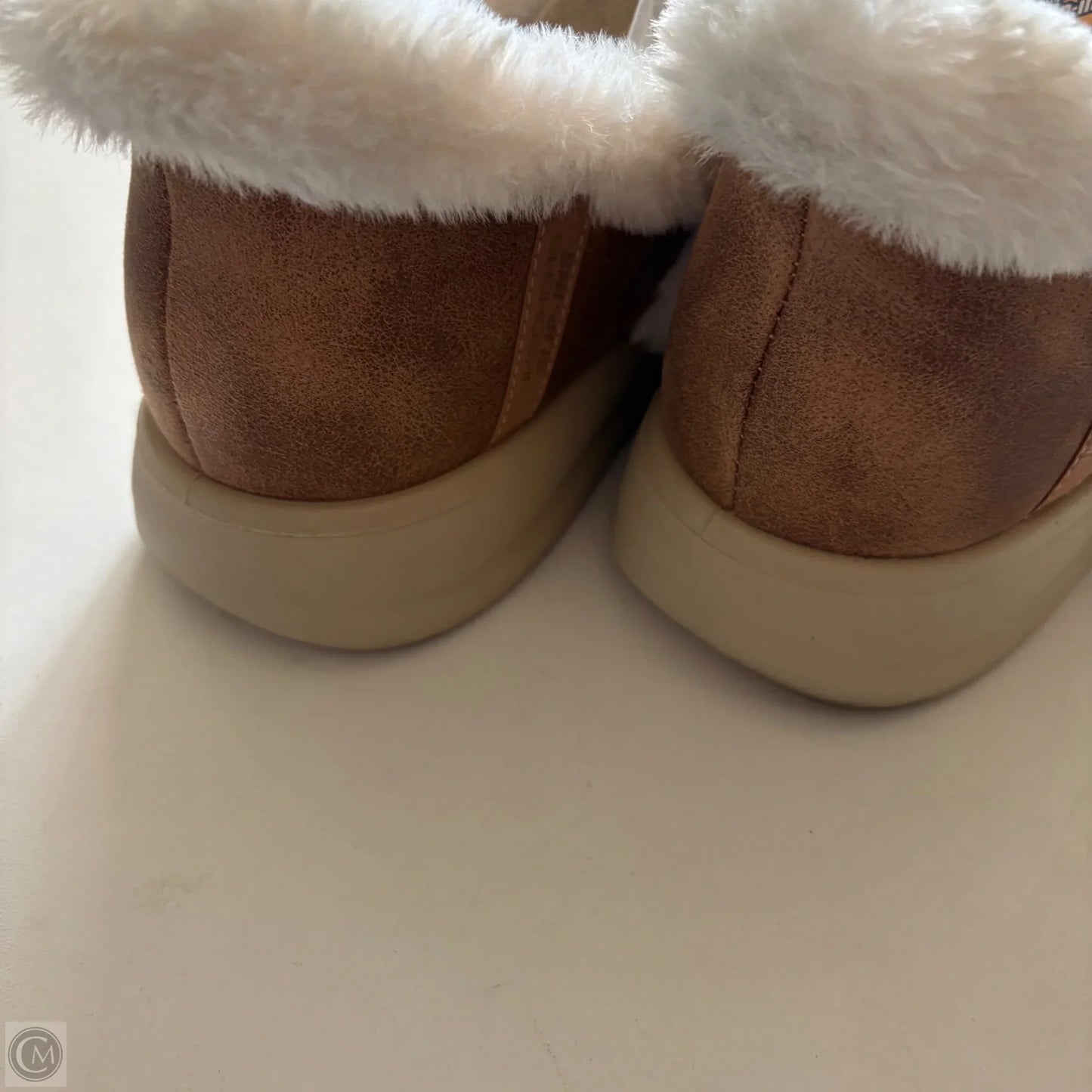 Boots Ankle Flats By Skechers In Brown, Size: 9.5