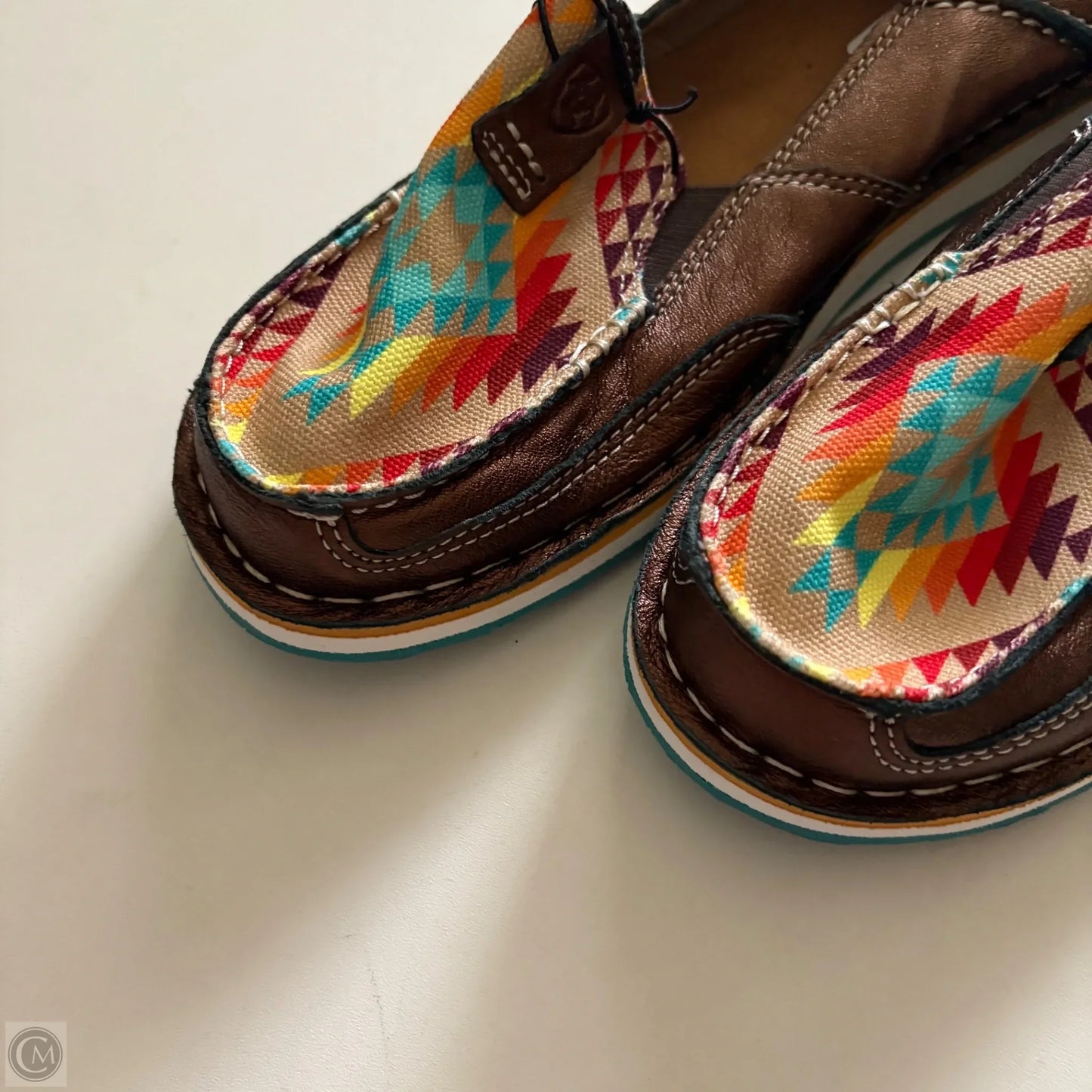 Shoes Flats By Ariat In Brown, Size: 9