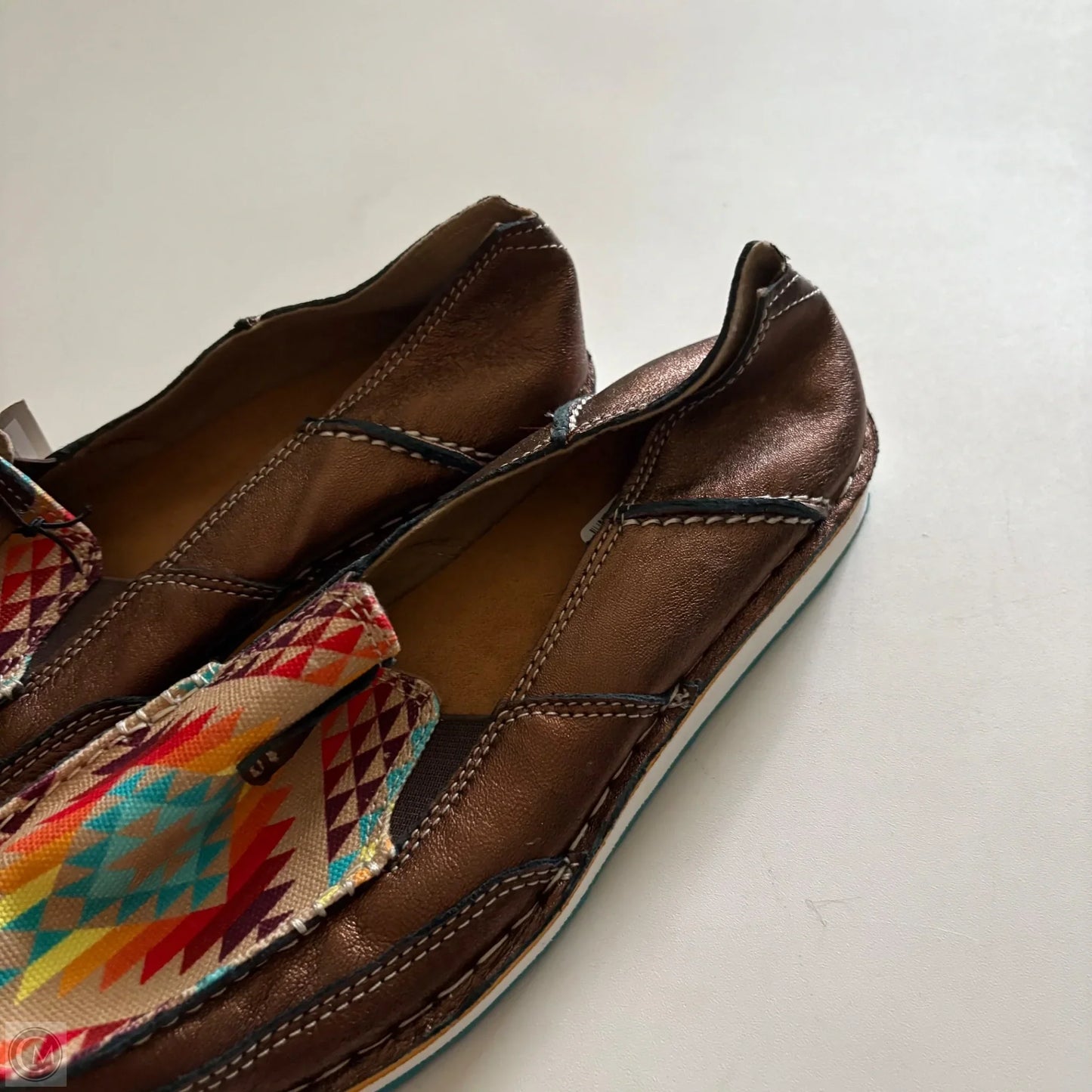 Shoes Flats By Ariat In Brown, Size: 9
