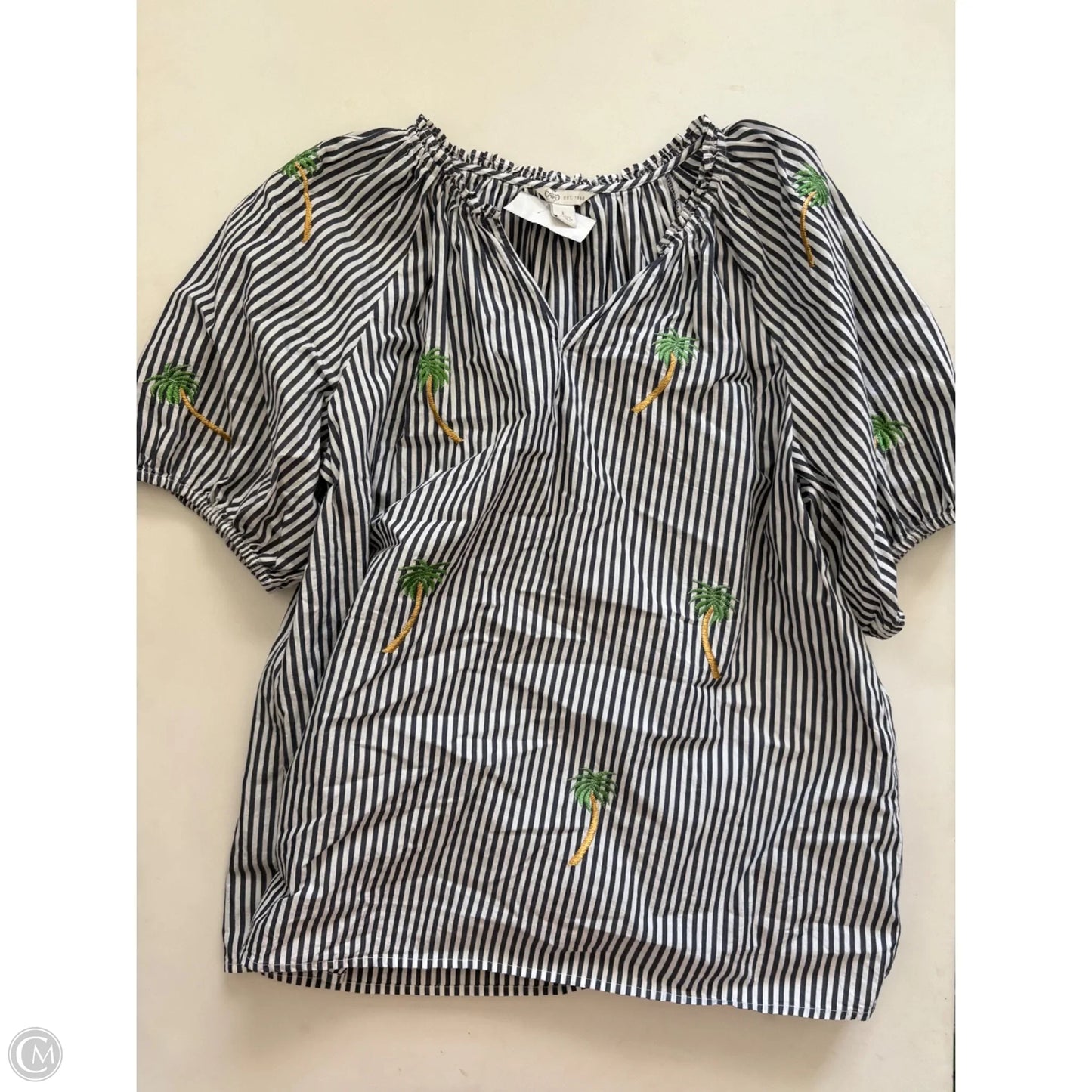 Top Short Sleeve By Cato In Striped Pattern, Size: L