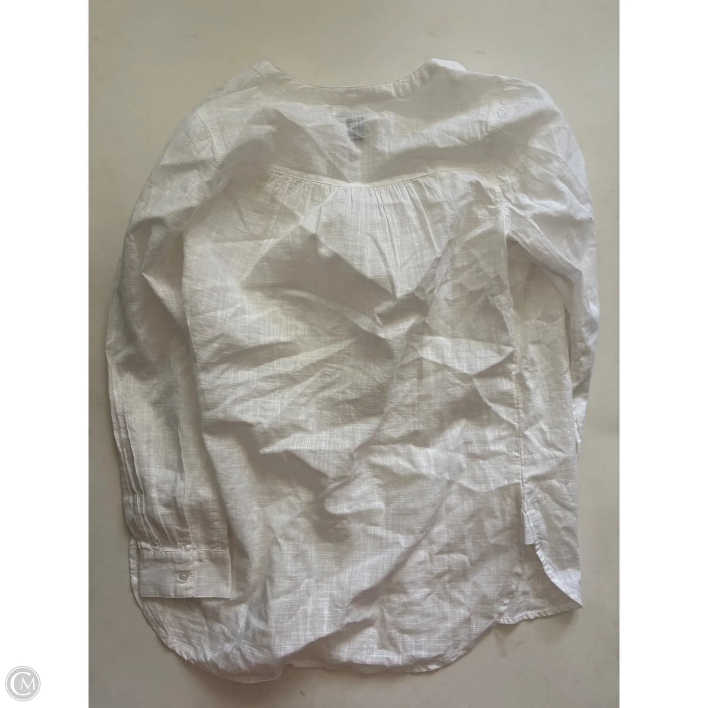 Top Long Sleeve By Old Navy In White, Size: Xs