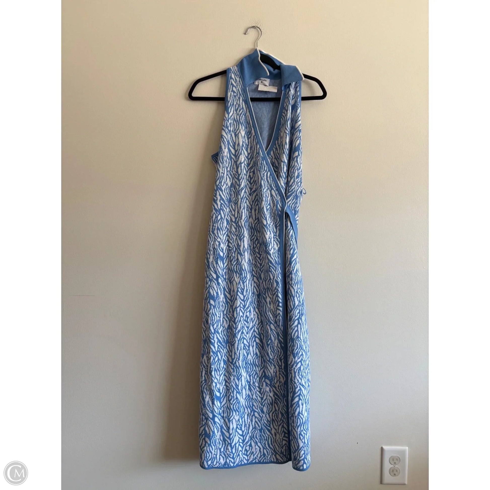 Dress Designer By Diane Von Furstenberg In Blue & White, Size: L