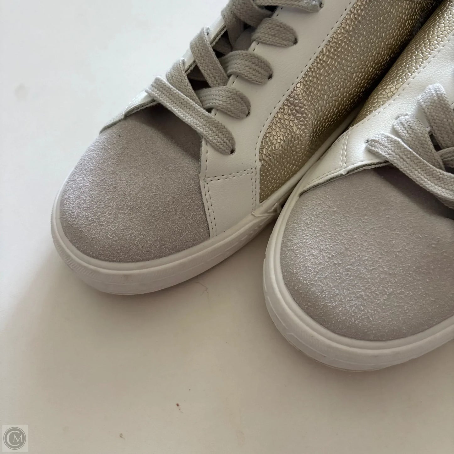 Shoes Sneakers By Vintage Havana In Gold & White, Size: 7