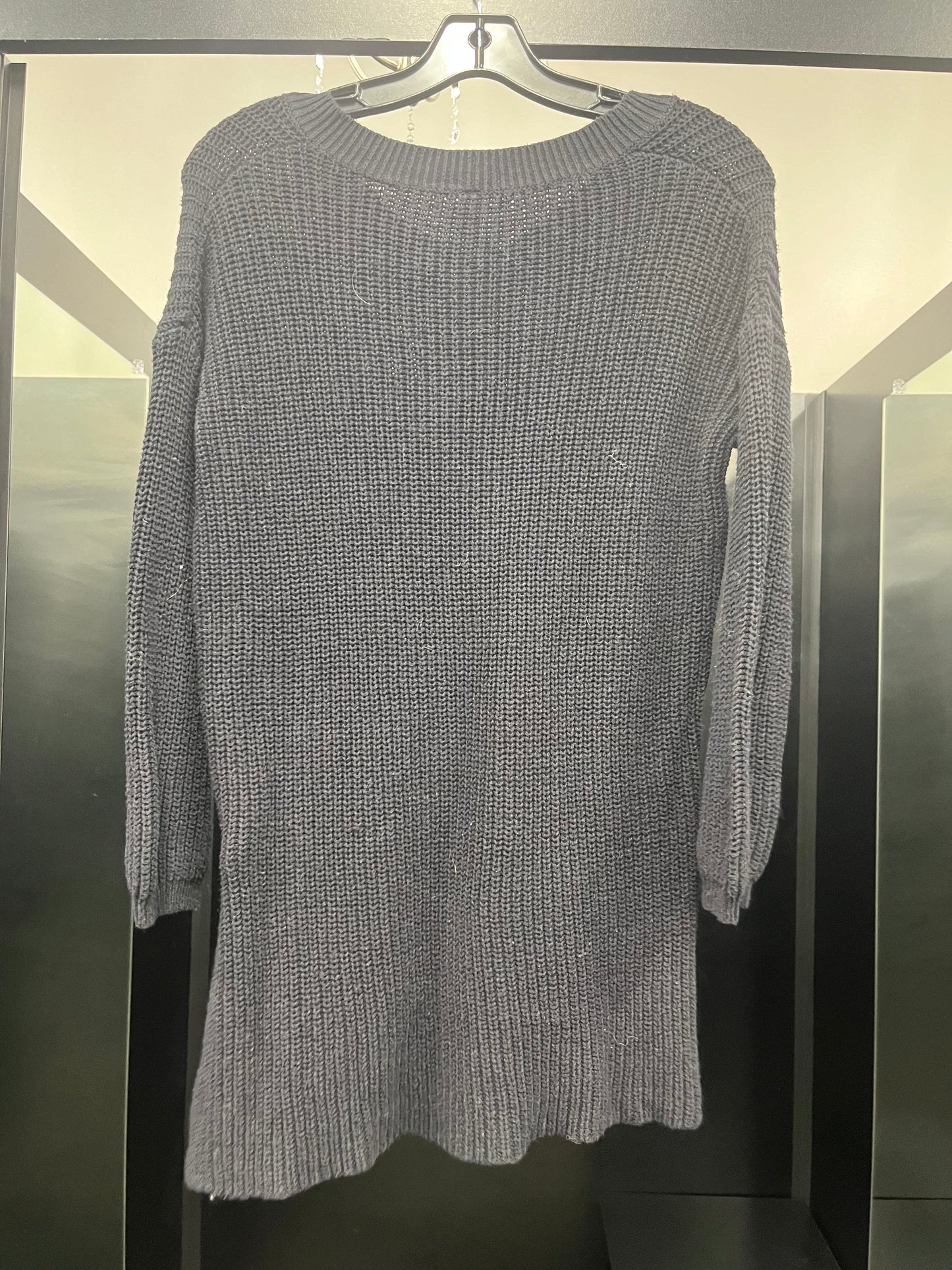 Sweater By The Boutique In Black, Size: M