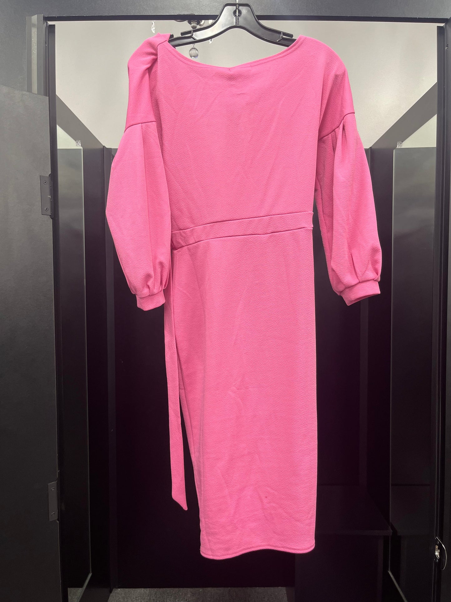 Pink Dress Casual Midi Bebe, Size M