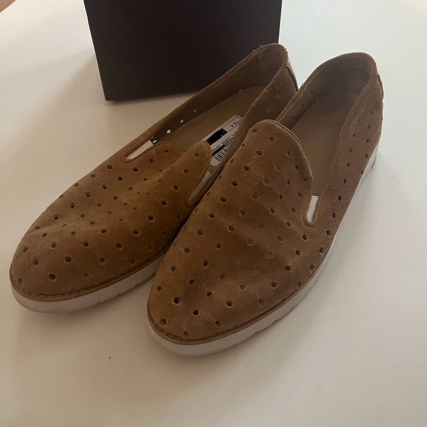 Brown Shoes Flats Loafer Oxford Johnston & Murphy, Size 9.5