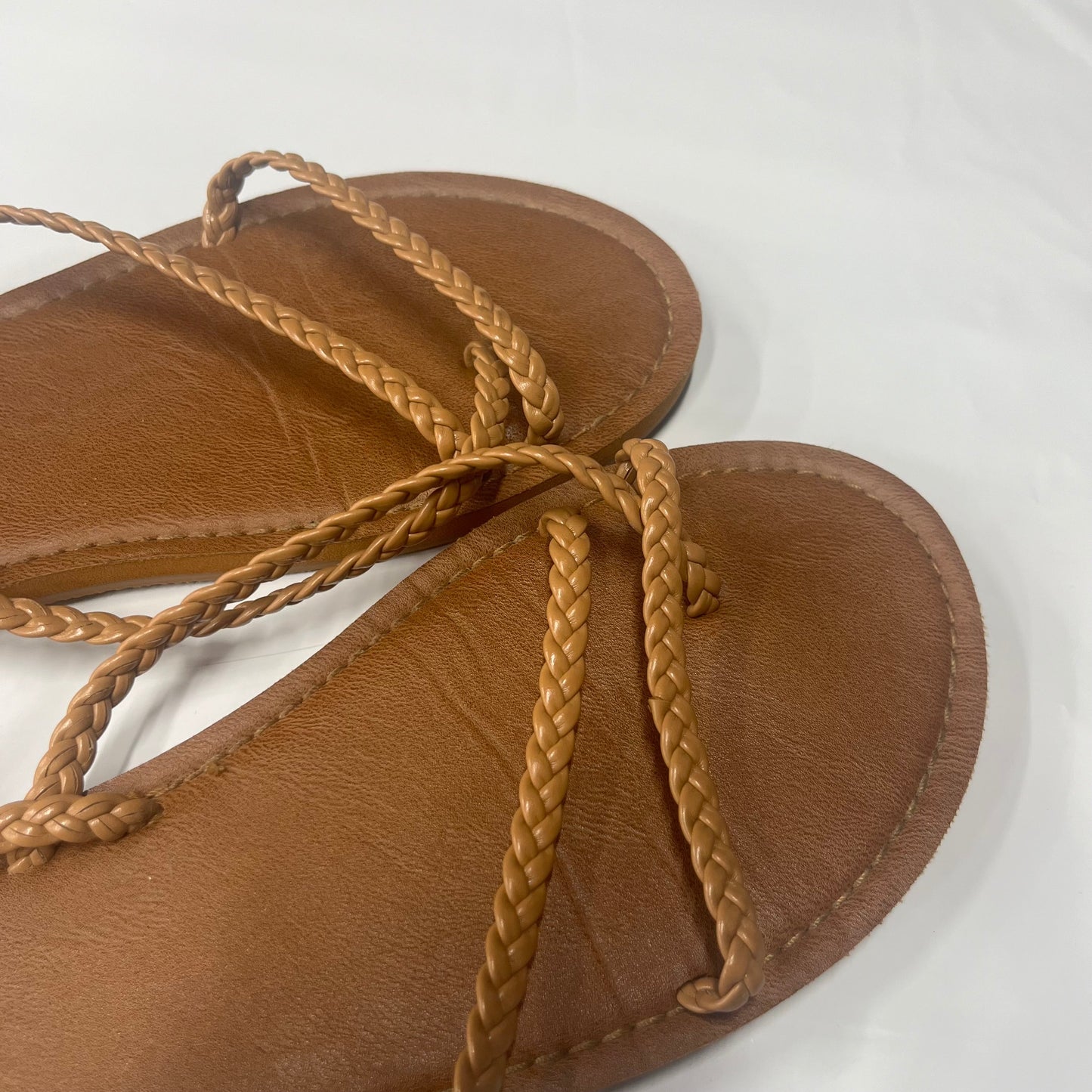 Brown Sandals Flats Universal Thread, Size 11