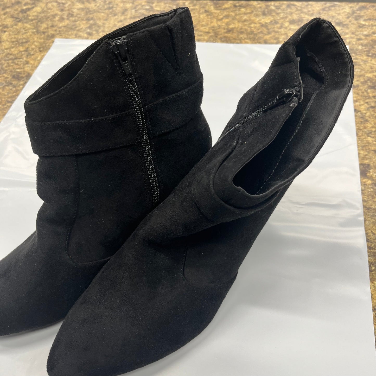 Black Boots Ankle Heels Comfortview, Size 12