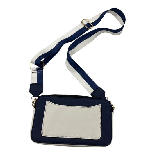 Crossbody By Clothes Mentor In Blue & Cream, Size:Small