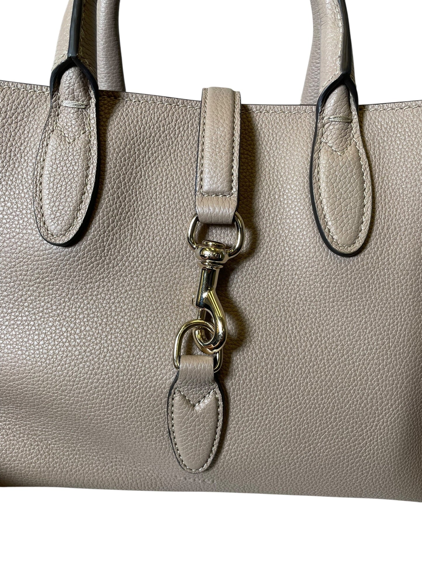Handbag Luxury Designer By Gucci, Size: Medium